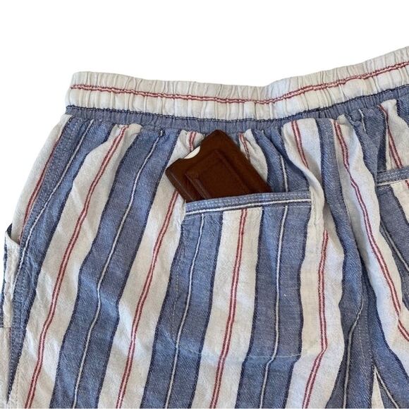 C EST 1946 - Casual Linen flowy shorts in blue, white and red stripe, SIZE 14/16 - Picture 6 of 8
